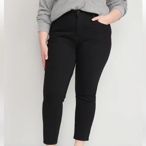 Old Navy Black Straight Jeans
